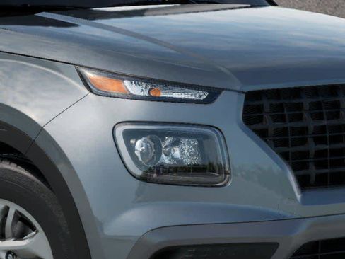 New 2026 Hyundai Venue SE image 9