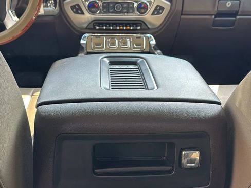 Used 2018 GMC Sierra 1500 SLT image 26