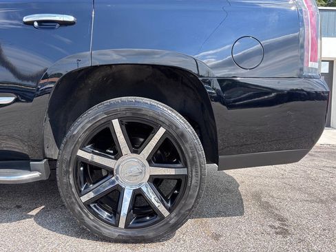 Used 2015 Cadillac Escalade Premium AWD/4WD image 11