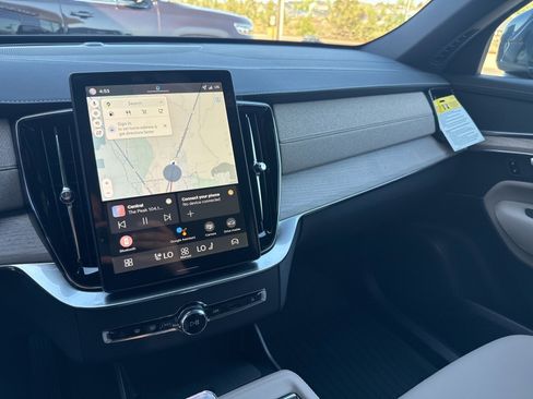 New 2026 Volvo XC90 B6 Core image 25