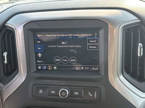 New 2026 Chevrolet Silverado 1500 Custom image 3