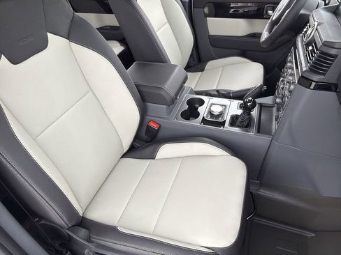 New 2025 INEOS Grenadier AWD/4WD image 11