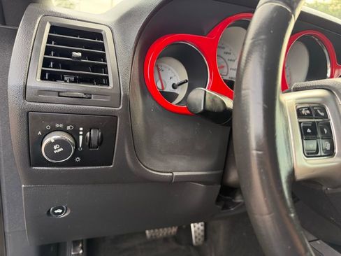 Used 2011 Dodge Challenger SRT8 image 24