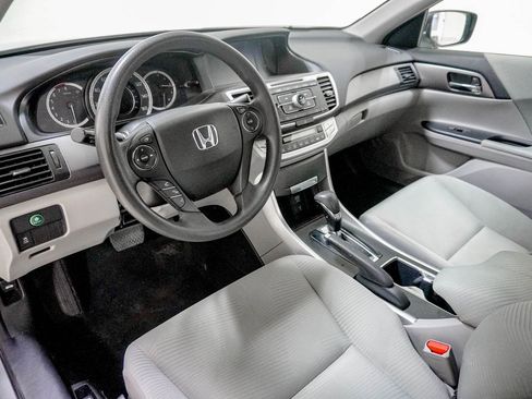 Used 2014 Honda Accord LX image 20