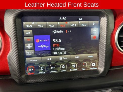 Used 2023 Jeep Wrangler Unlimited Rubicon w/ LED Lighting Group AWD/4WD image 4