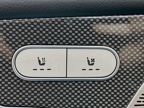 Used 2022 Mercedes-Benz GLE 350 4MATIC image 22