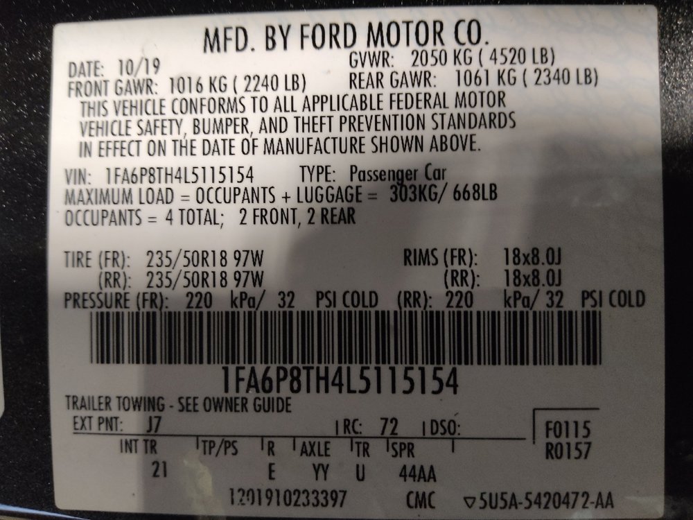 Used 2020 Ford Mustang Coupe w/ Equipment Group 101A RWD image 33