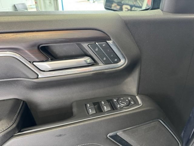 Used 2024 GMC Sierra 1500 SLT AWD/4WD image 6