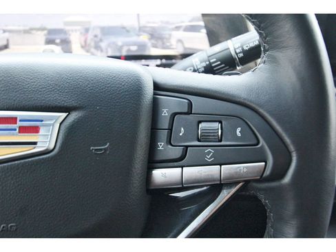 Certified 2024 Cadillac Escalade ESV Sport w/ LPO, ONYX Package AWD/4WD image 17