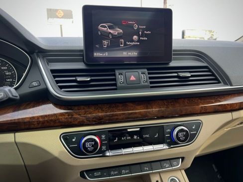 Used 2018 Audi Q5 2.0T Premium Plus w/ Premium Plus Package image 97