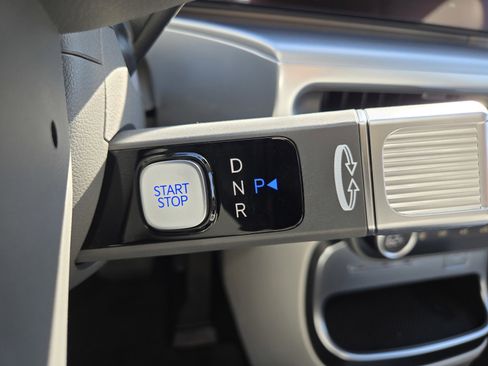 New 2026 Hyundai Ioniq 9 SEL image 17