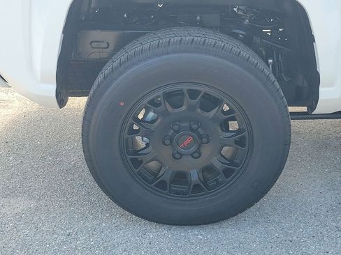 New 2025 Toyota Tacoma SR5 image 19