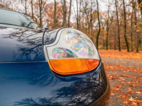 Used 1999 Porsche 911 Carrera image 46