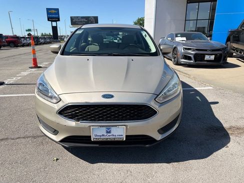 Used 2018 Ford Focus SE FWD image 8