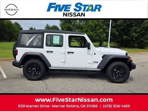 Used 2026 Jeep Wrangler Unlimited Sport AWD/4WD image 12