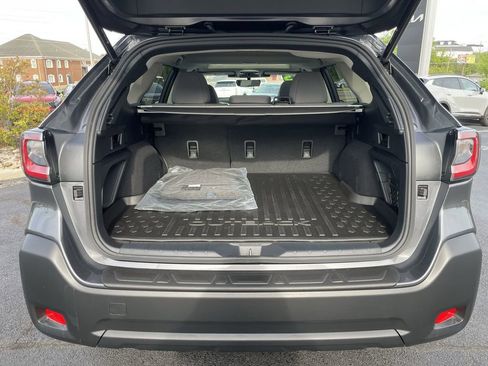 Certified 2025 Subaru Outback Premium w/ Popular Package #1A AWD/4WD image 39