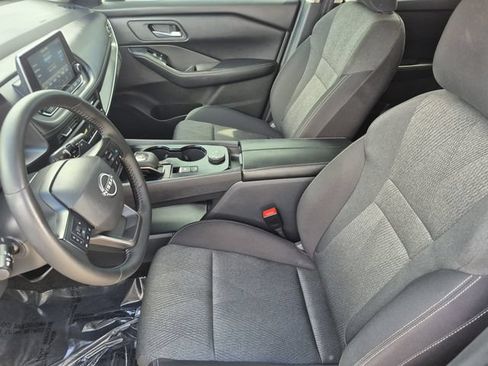 Certified 2025 Nissan Rogue SV AWD/4WD image 19