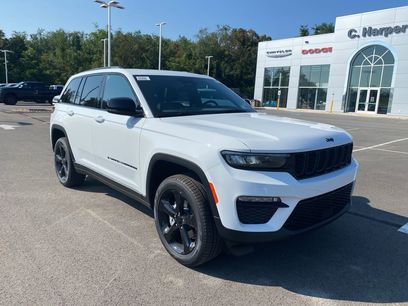 New 2025 Jeep Grand Cherokee Limited w/ Black Appearance Package