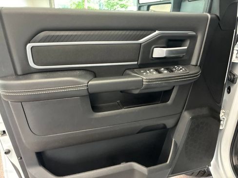 Certified 2026 RAM 2500 Big Horn AWD/4WD image 13