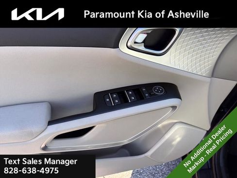 New 2025 Kia Soul LX image 22