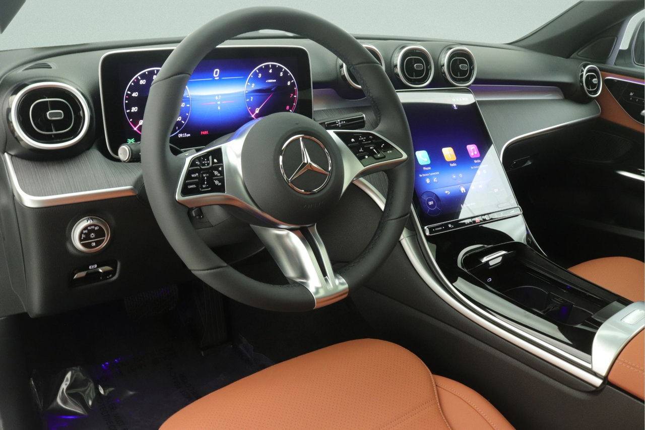 New 2026 Mercedes-Benz C 300 Sedan image 4