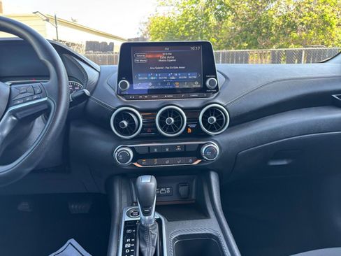 Used 2025 Nissan Sentra SV FWD image 20