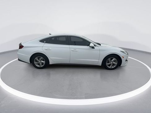 Used 2021 Hyundai Sonata SE w/ Cargo Package FWD image 9
