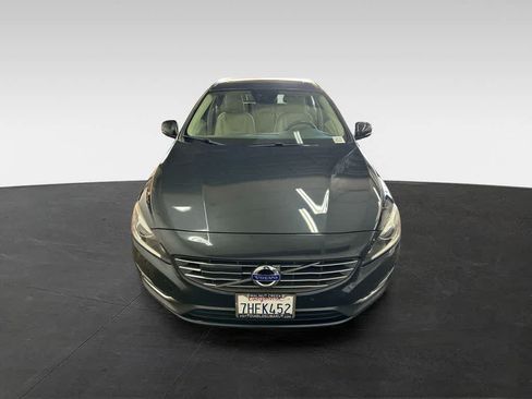Used 2015 Volvo V60 T5 Platinum FWD image 7
