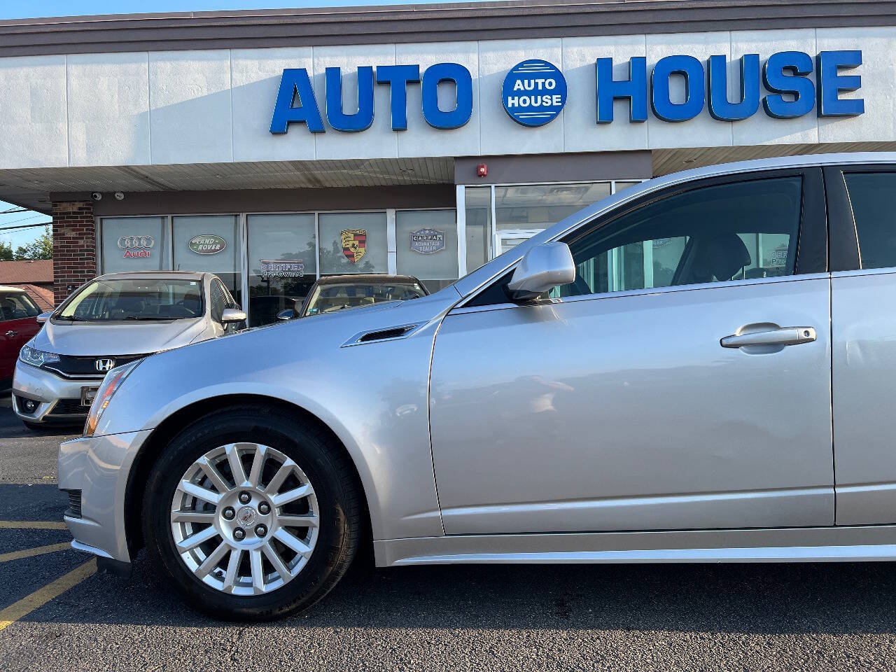Used 2011 Cadillac CTS AWD Sedan image 36