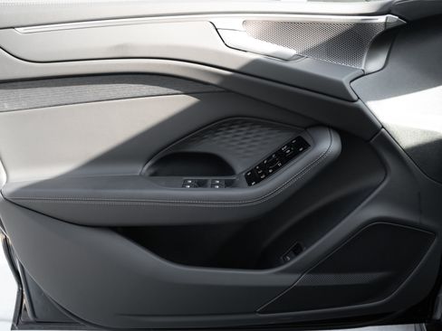 New 2026 Audi A6 Premium Plus image 9