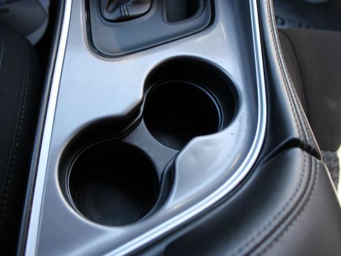 Used 2022 Dodge Challenger GT RWD image 28