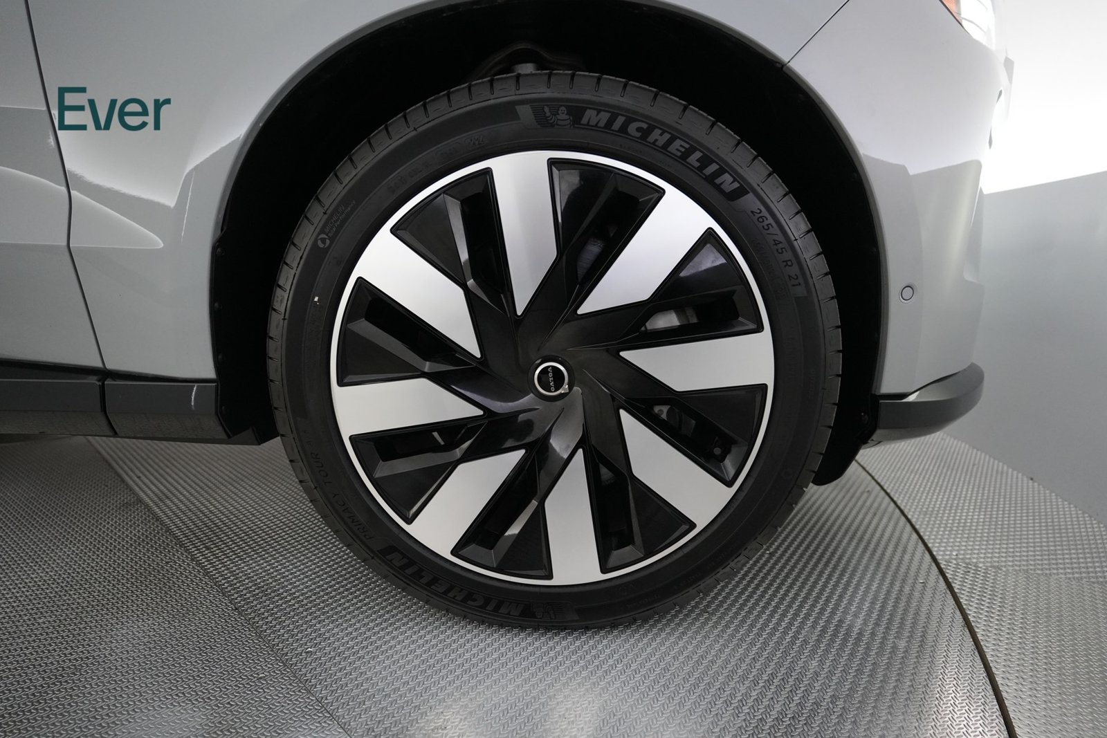 Used 2025 Volvo EX90 Ultra AWD/4WD image 20