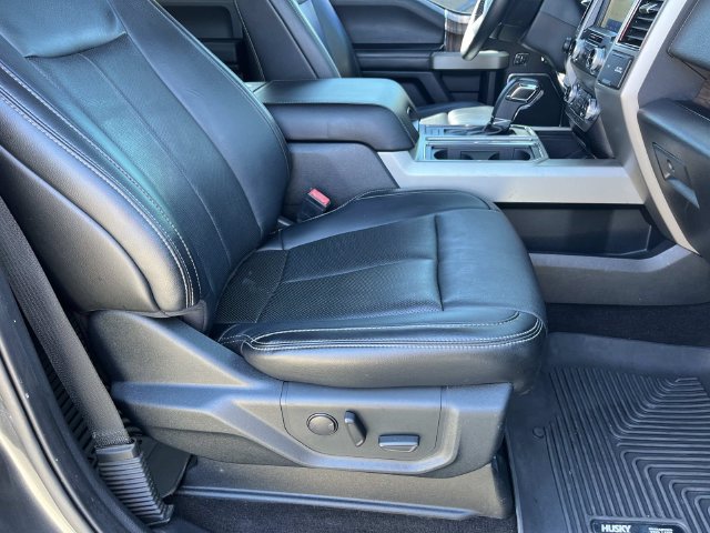 Used 2019 Ford F150 Lariat w/ Equipment Group 502A Luxury AWD/4WD image 21