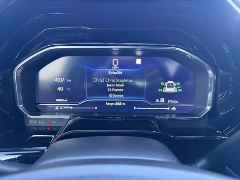 Used 2022 Chevrolet Silverado 1500 LT image 10