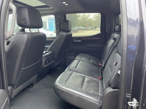 Used 2023 GMC Sierra 1500 Denali w/ Denali Reserve Package image 9