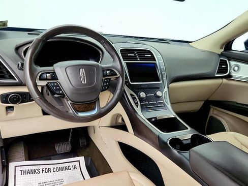 Used 2019 Lincoln Nautilus Reserve w/ Ultimate Package image 12