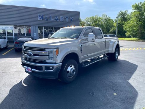 Used 2018 Ford F350 Lariat w/ Lariat Ultimate Package AWD/4WD image 1