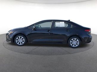 Used 2025 Toyota Corolla LE video 2