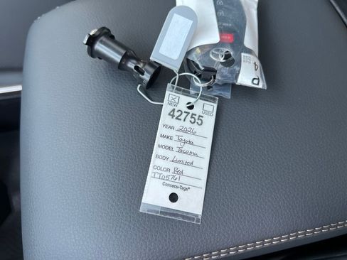 New 2026 Toyota Tacoma Limited image 30