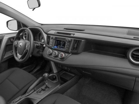 Used 2017 Toyota RAV4 LE FWD image 16