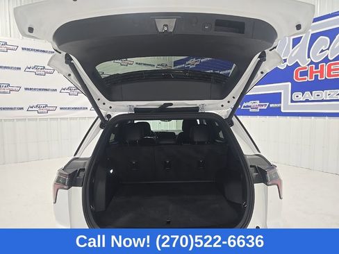 Used 2025 Chevrolet Equinox LT w/ Convenience Package II image 19