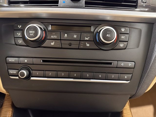 Used 2014 BMW X3 xDrive28i AWD/4WD image 36