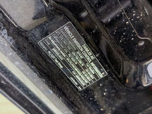 Used 2018 Mercedes-Benz E 300 image 17