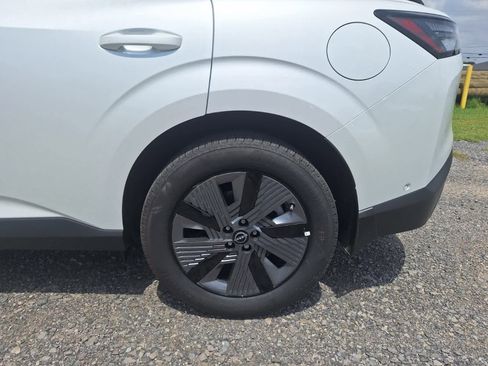 New 2025 Nissan Kicks Play S image 26