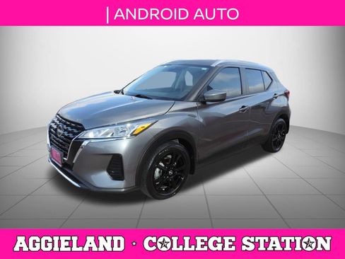 Used 2024 Nissan Kicks SV FWD image 8