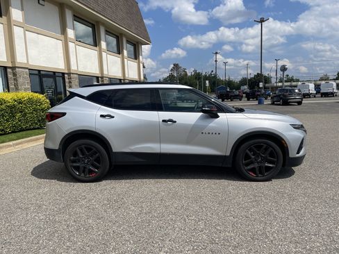 Used 2021 Chevrolet Blazer LT w/ Redline Edition AWD/4WD image 3