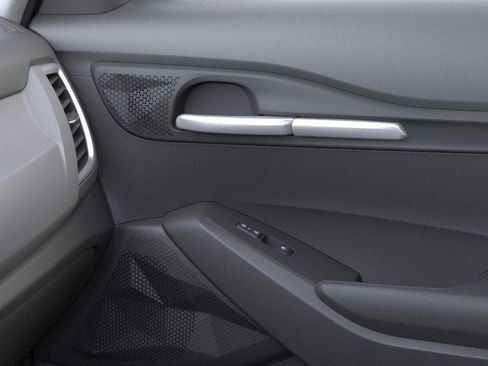 New 2026 Kia Seltos LX FWD image 25
