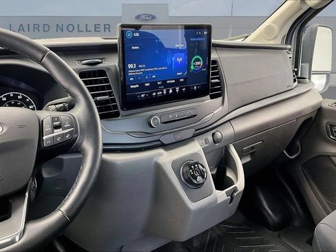 New 2023 Ford E-Transit Medium Roof RWD image 6