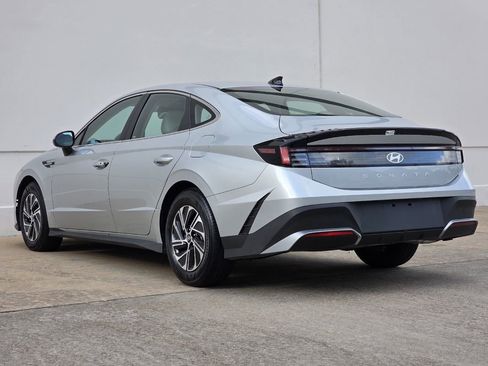 Used 2026 Hyundai Sonata Blue image 3