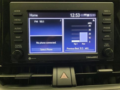 Used 2021 Toyota RAV4 LE FWD image 25